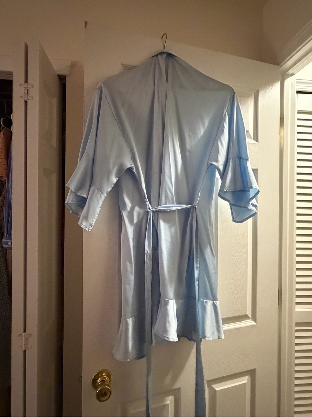 Azazie Mist Blue Robe - Picture 2 of 4